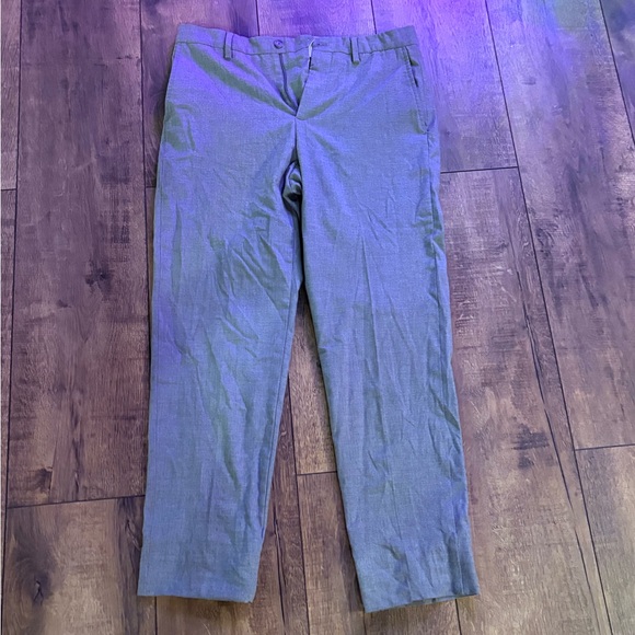 Express Men's Classic Gray Dress Pants - Picture 1 of 2